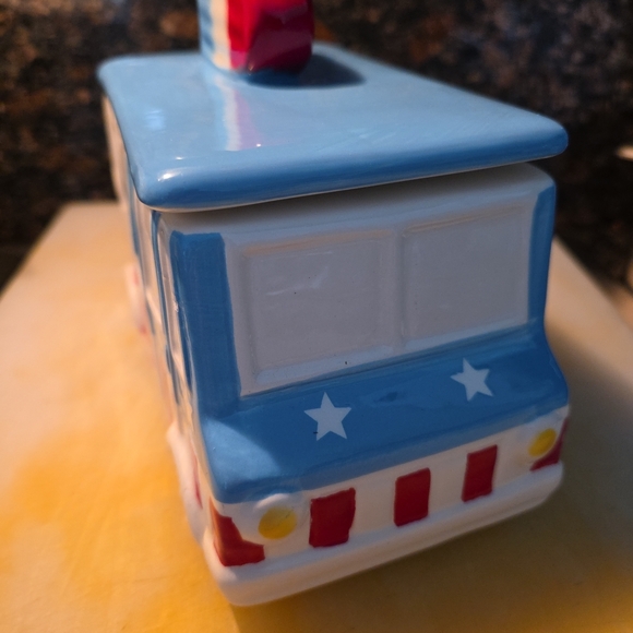 Patriotic Ice Cream Truck Cookie Jar - Picture 6 of 7